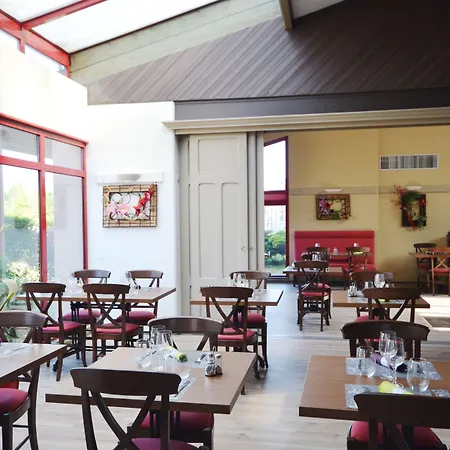 Hotel Agena 3*